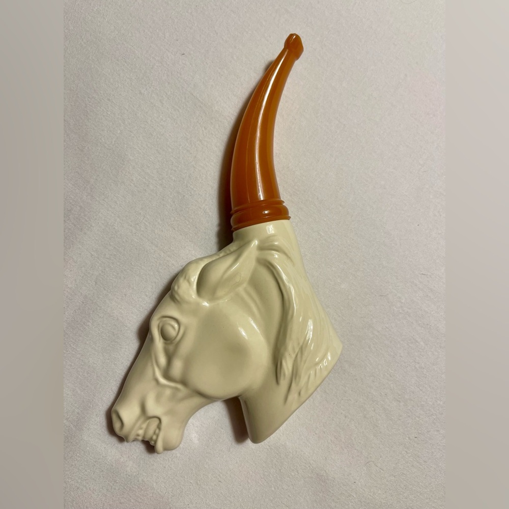 VTG Avon Wild Mustang Pipe Decanter for Wild Country Cologne, EMPTY
